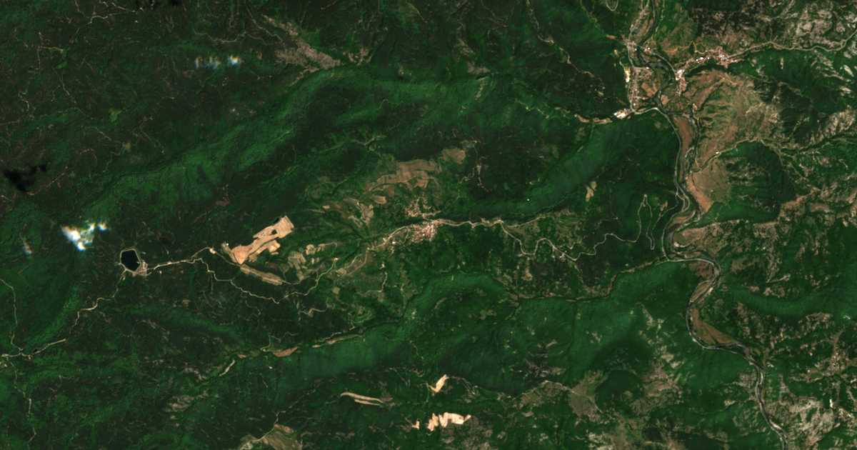 Satellitenkarte von Kremen