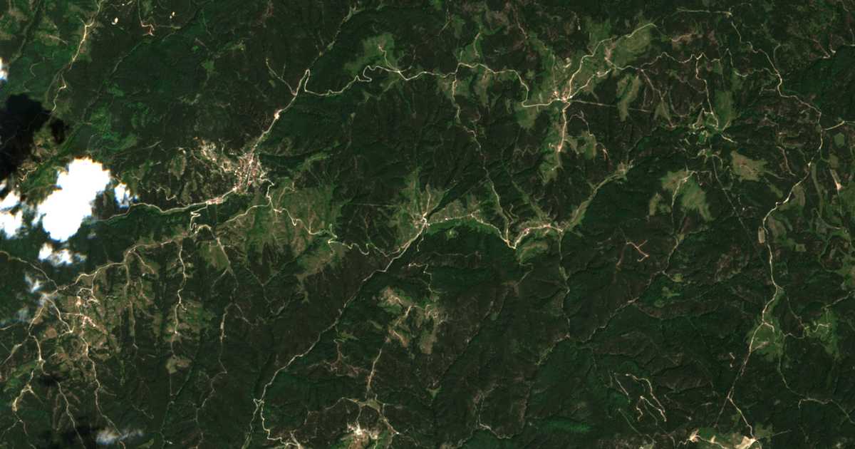 Satellitenkarte von Čerešovo