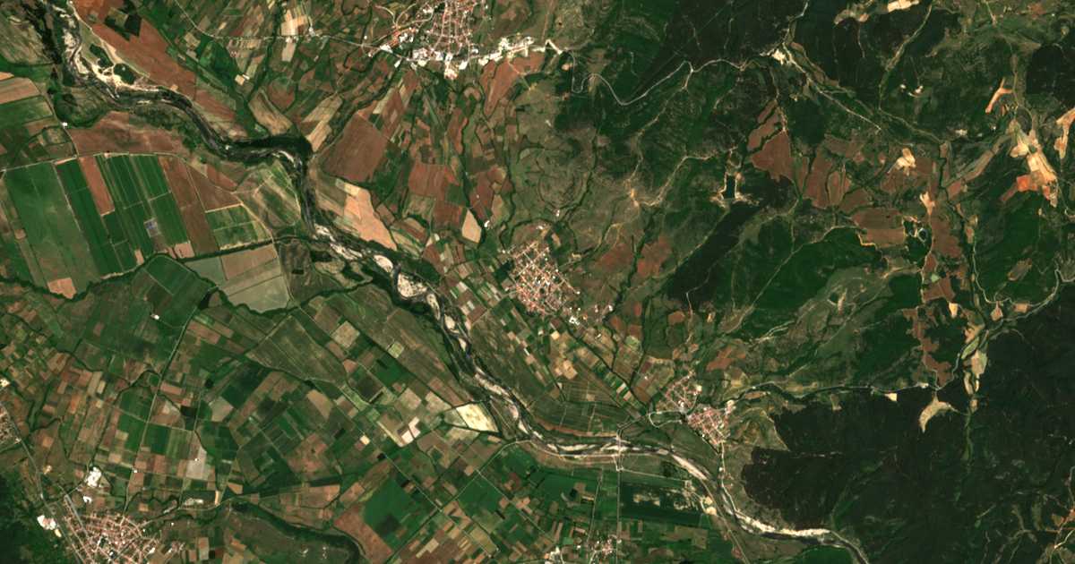 Satellitenkarte von Hvostjane