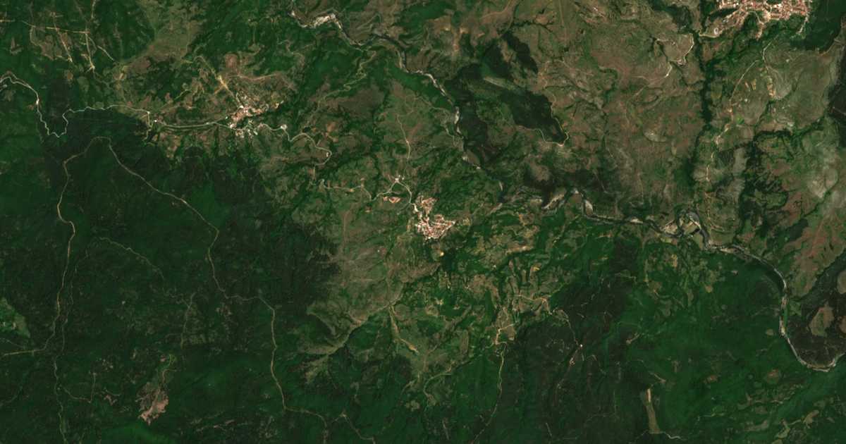Satellitenkarte von Beslen