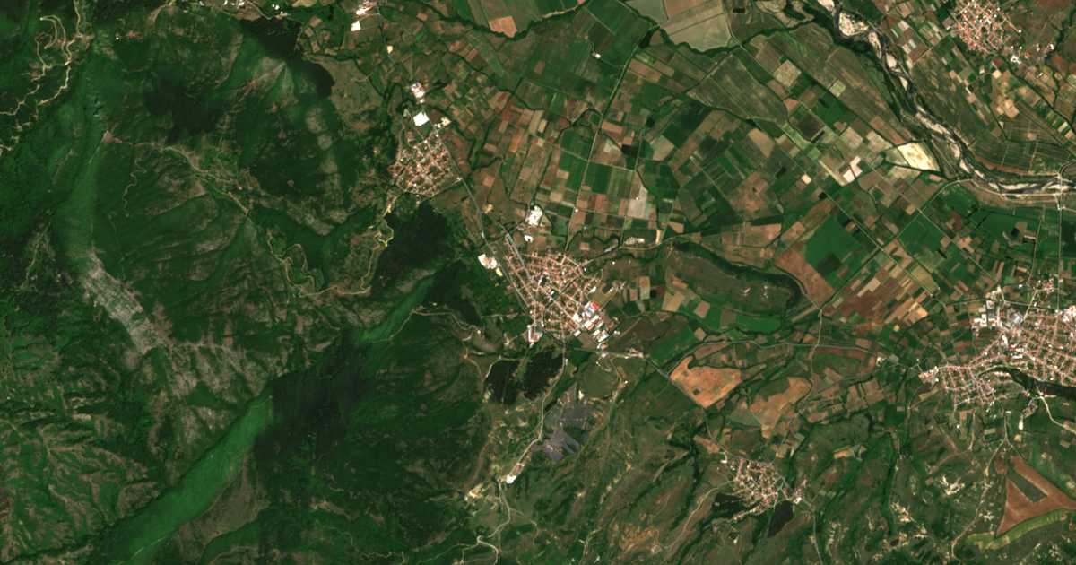 Satellitenkarte von Koprivlen