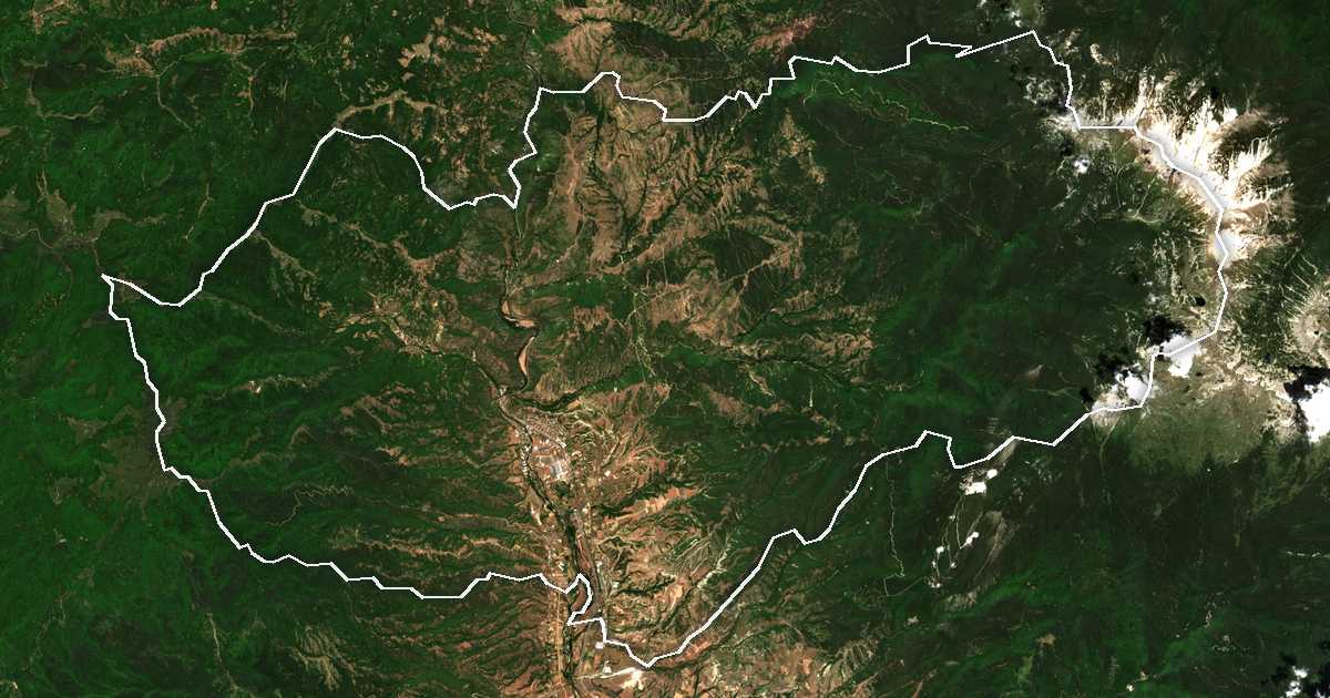 Satellitenbild mit eingezeichneter Grenze: Kresna