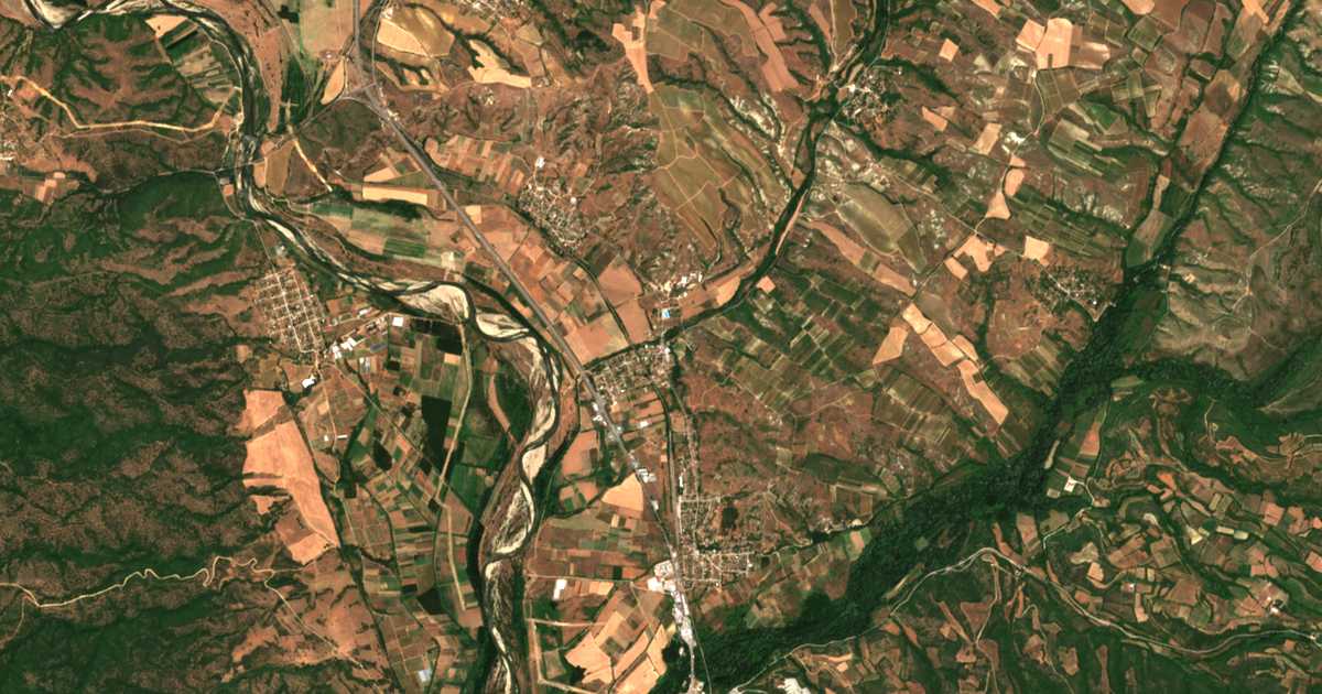Satellitenkarte von Čučuligovo