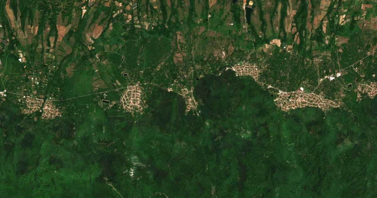Satellitenkarte von Kamena