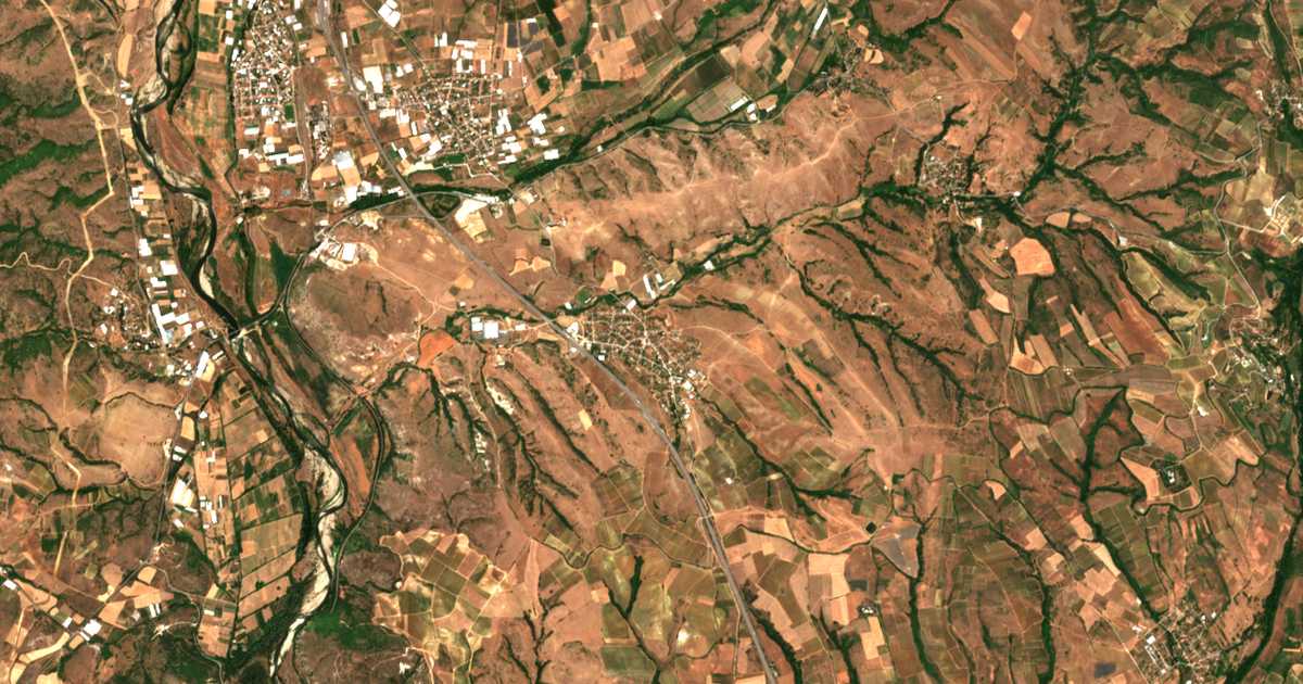 Satellitenkarte von Levunovo