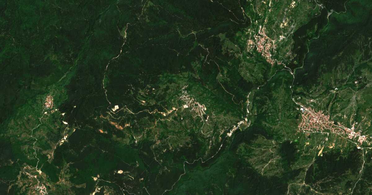 Satellitenkarte von Dolen
