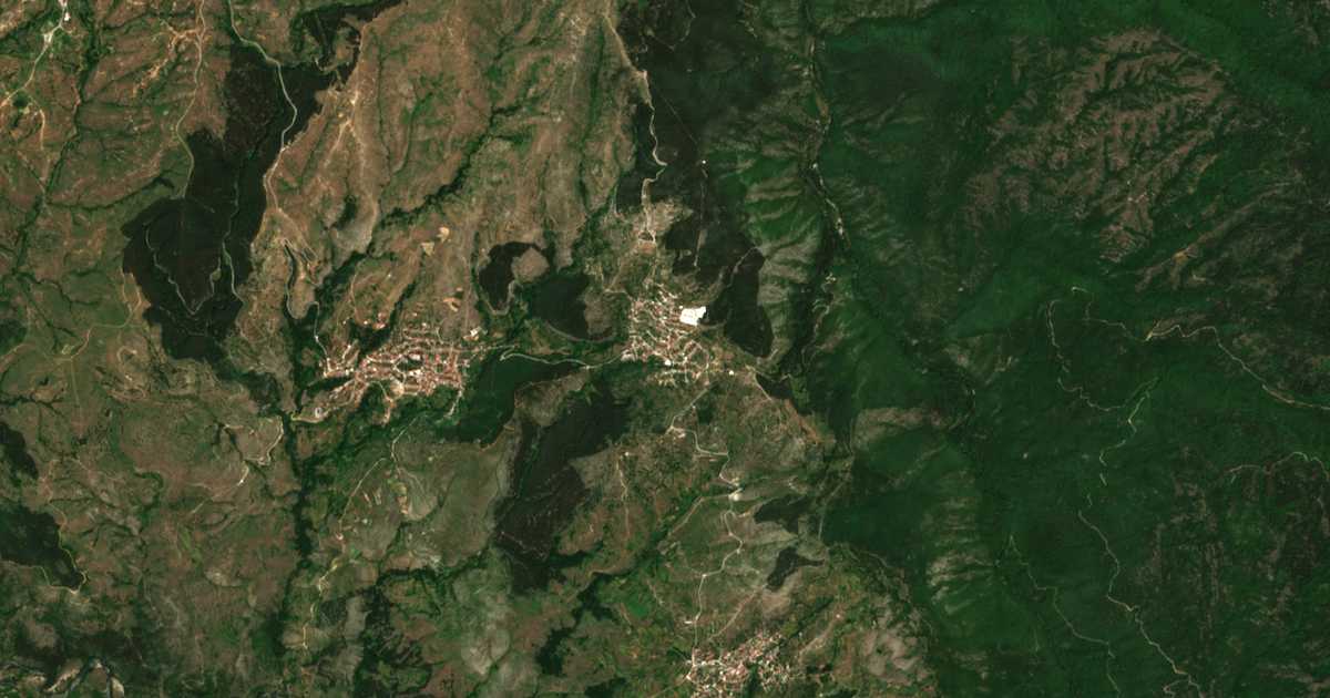 Satellitenkarte von Tuchowischta