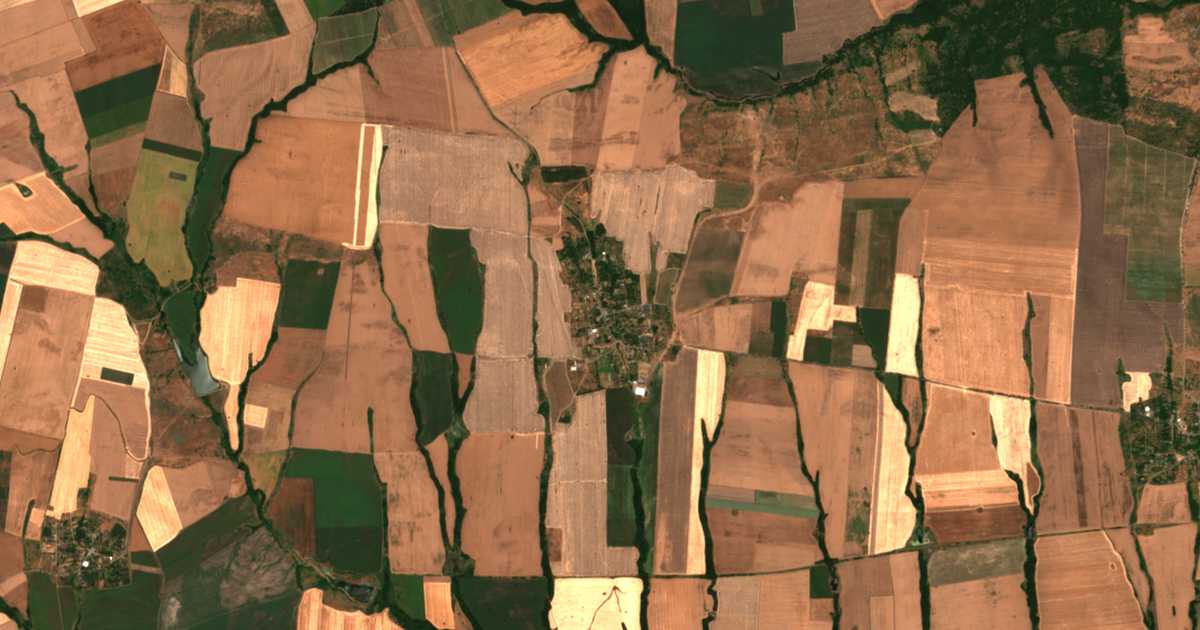 Satellitenkarte von Dobrinovo