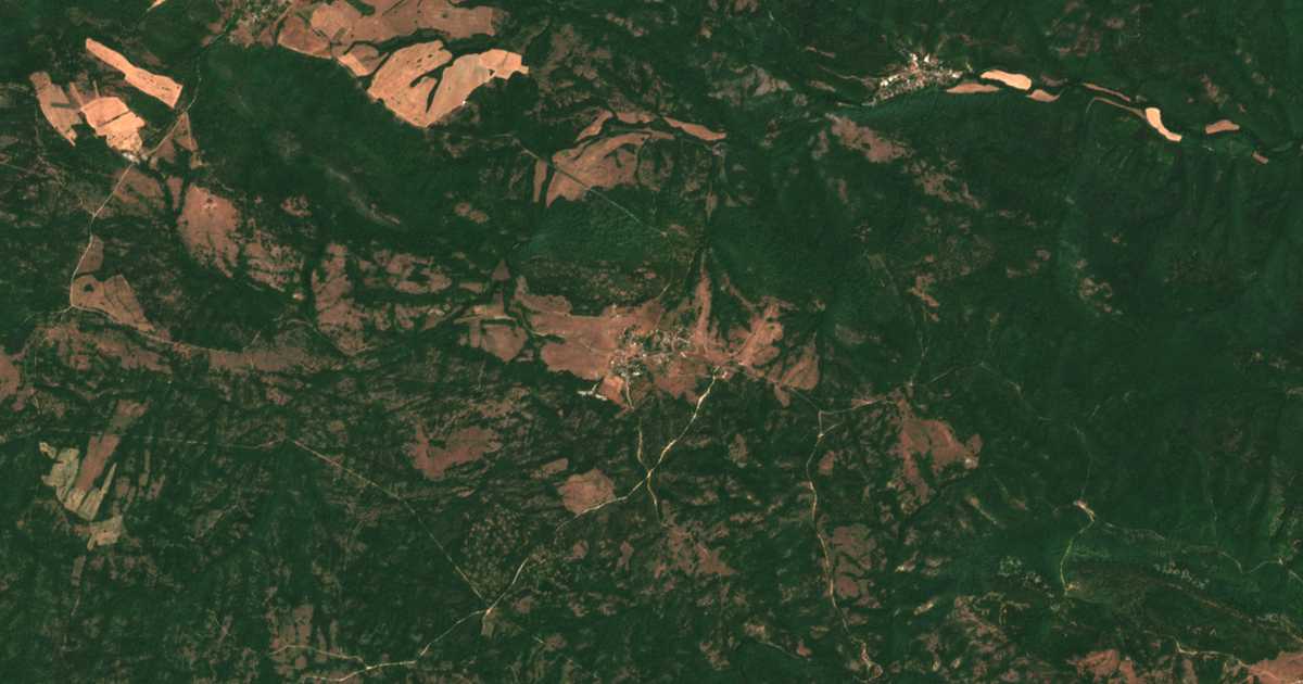Satellitenkarte von Evrenozovo