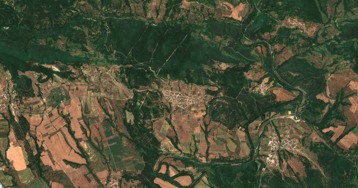 Satellitenkarte von Planinica