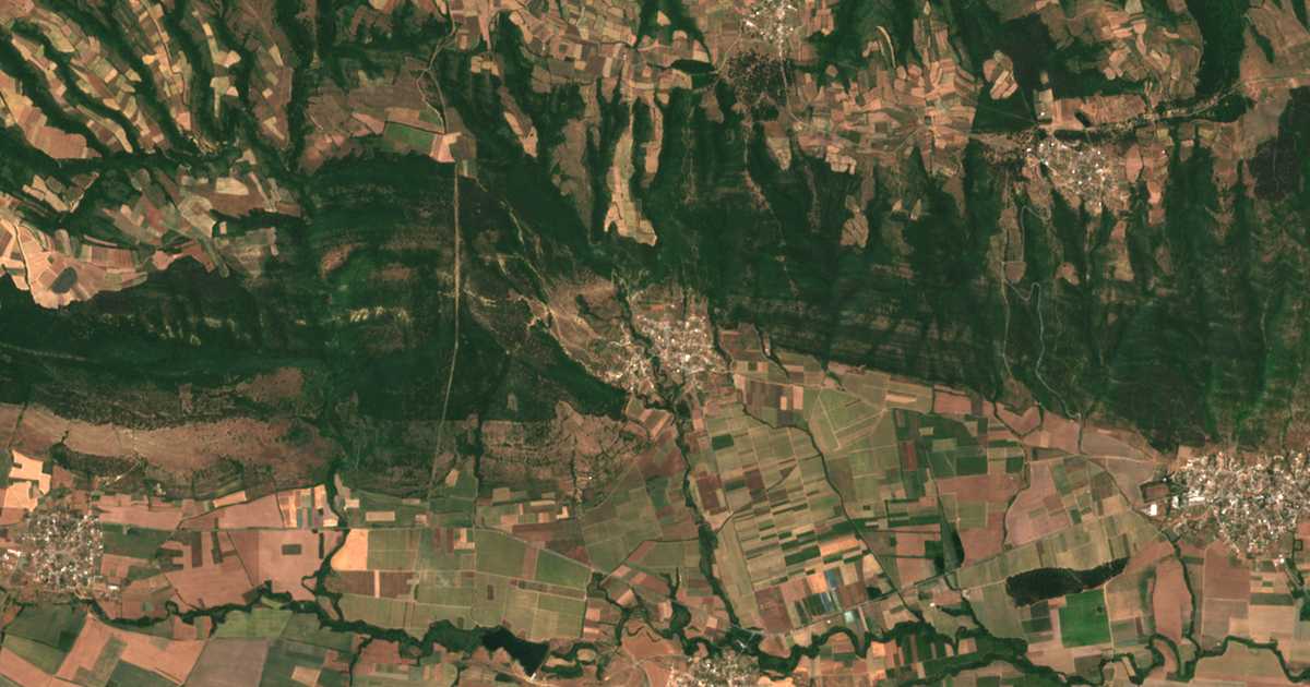 Satellitenkarte von Razbojna