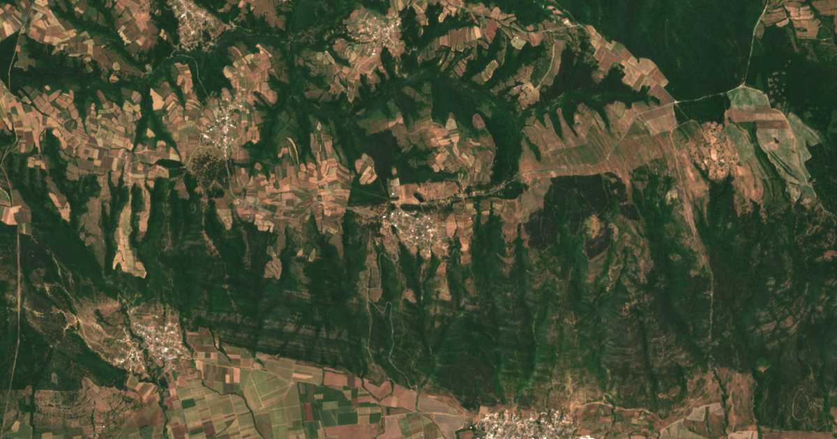 Satellitenkarte von Sini Rid
