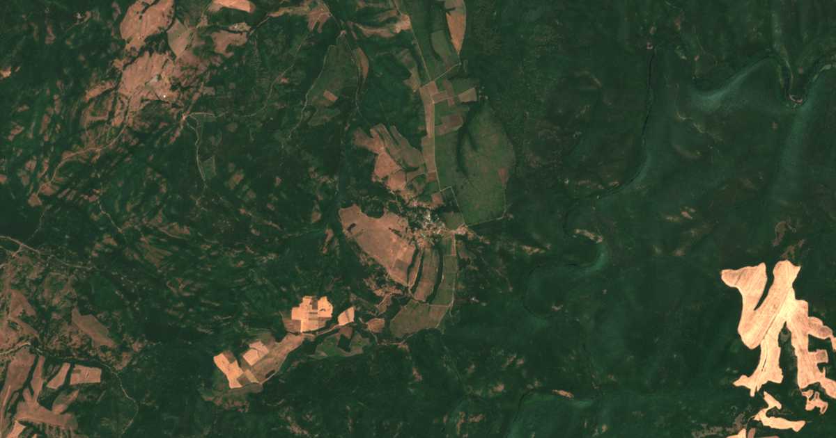 Satellitenkarte von Rossenowo