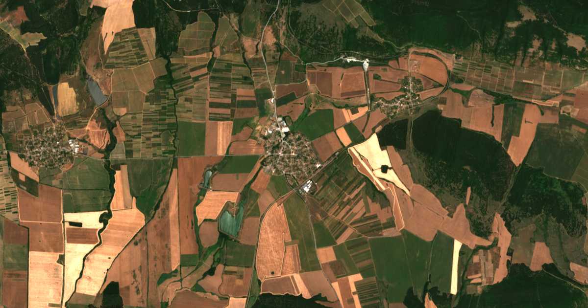 Satellitenkarte von Lozarevo