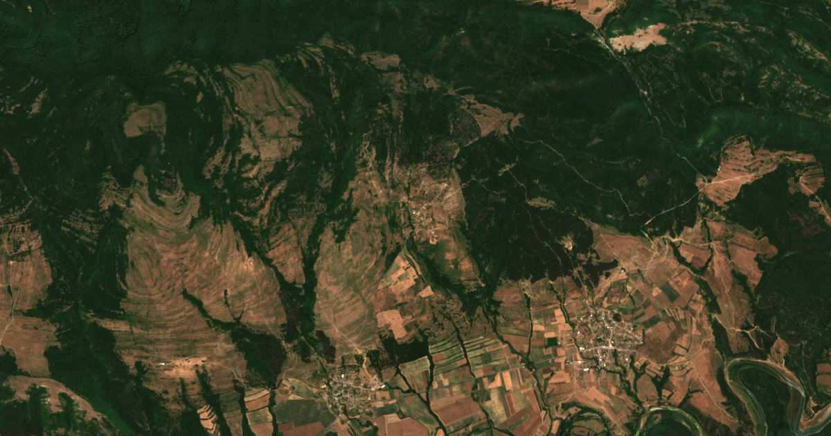 Satellitenkarte von Pchelin