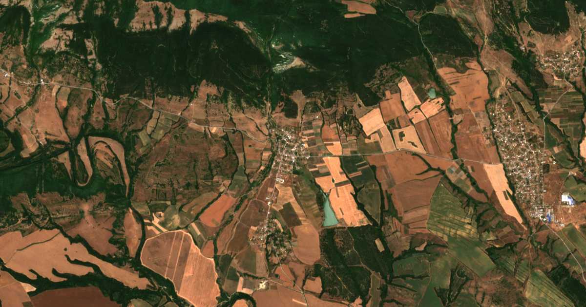 Satellitenkarte von Sǎedinenie