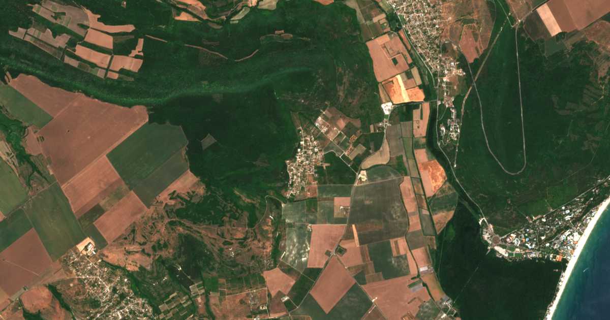 Satellitenkarte von Rogačevo