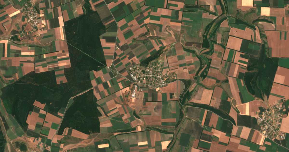 Satellitenkarte von Kočmar