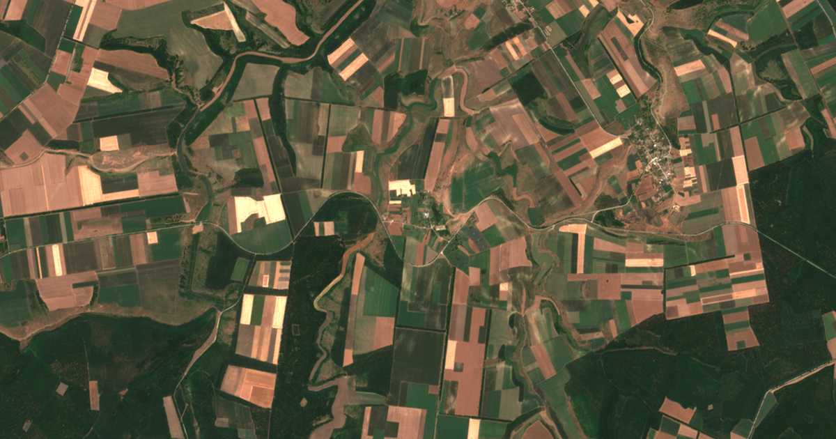 Satellitenkarte von Vojnikovo