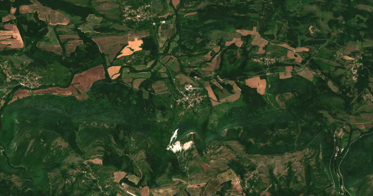 Satellitenkarte von Skalsko