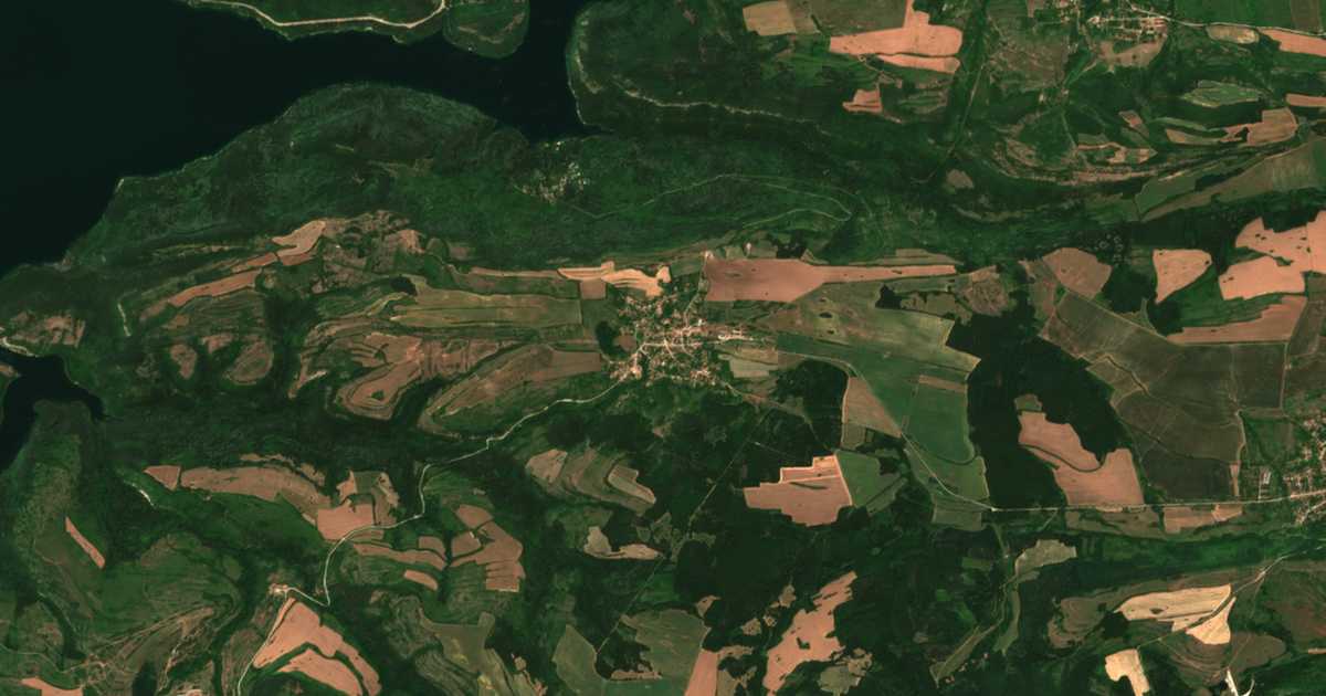 Satellitenkarte von Mladen