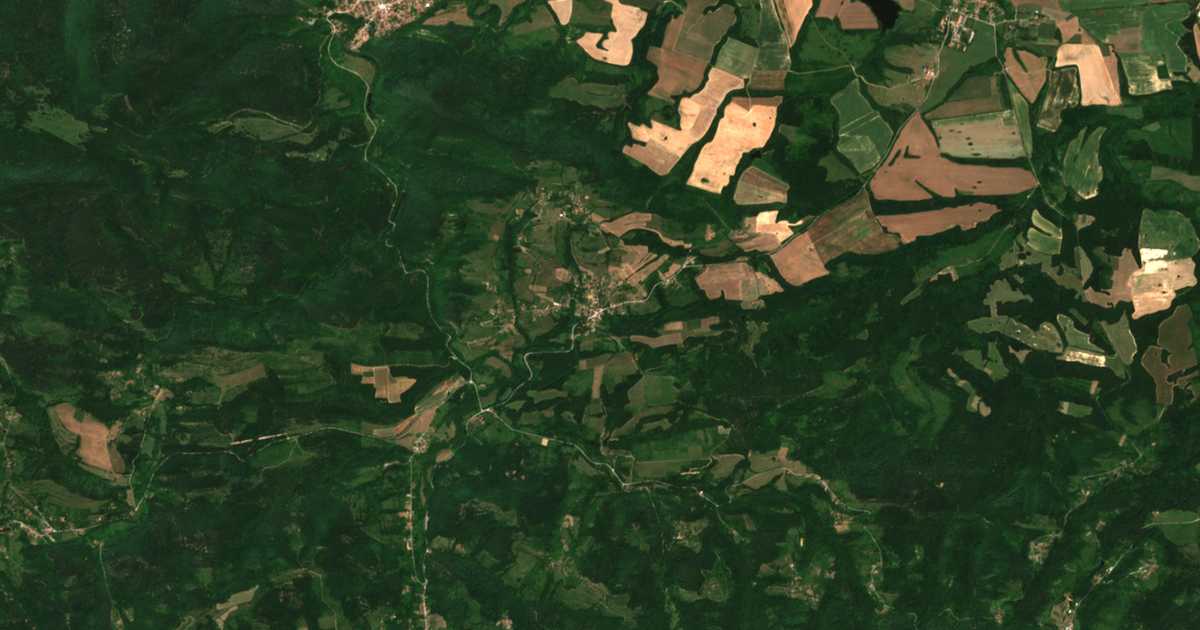 Satellitenkarte von Stolǎt