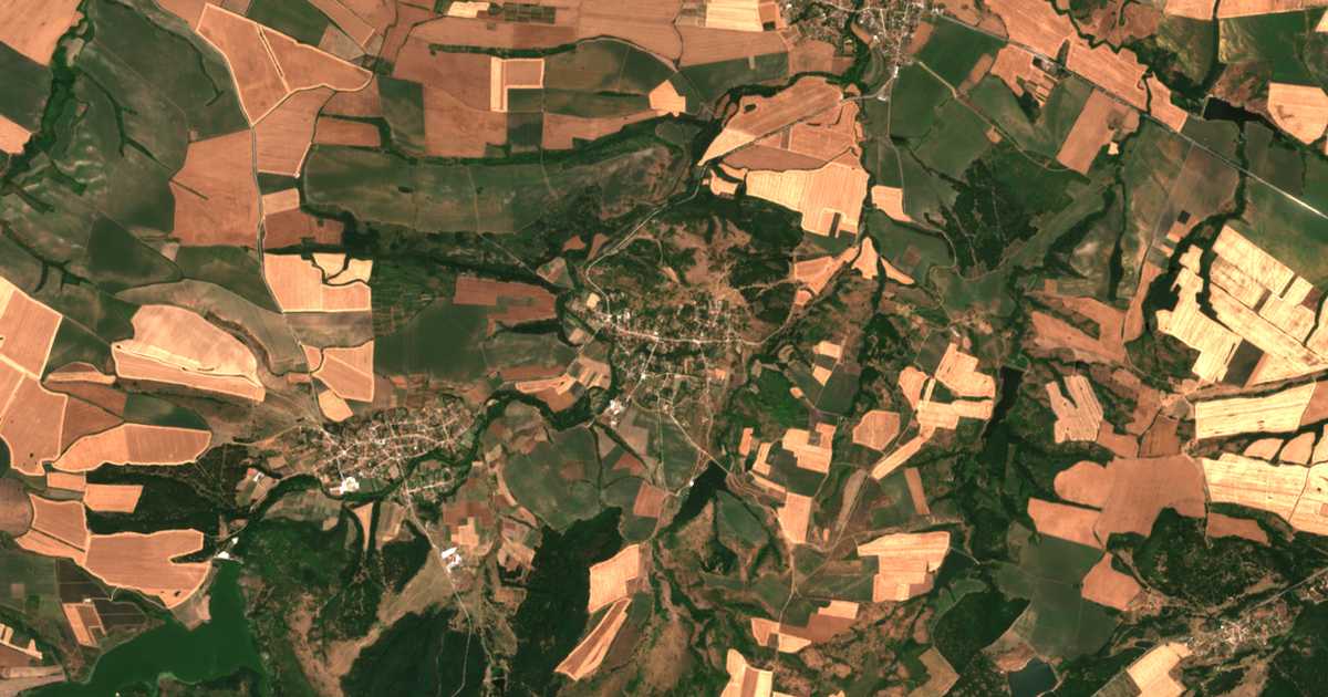 Satellitenkarte von Bodrovo
