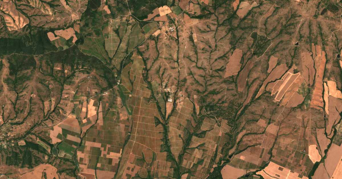 Satellitenkarte von Kolarovo