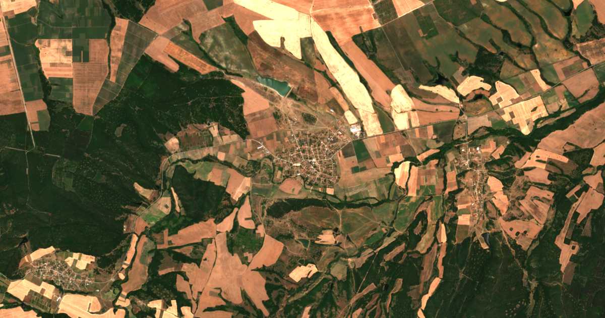 Satellitenkarte von Slavjanovo