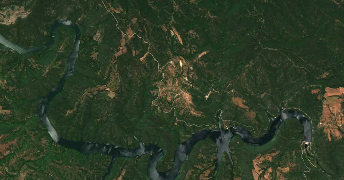 Satellitenkarte von Kamilski dol