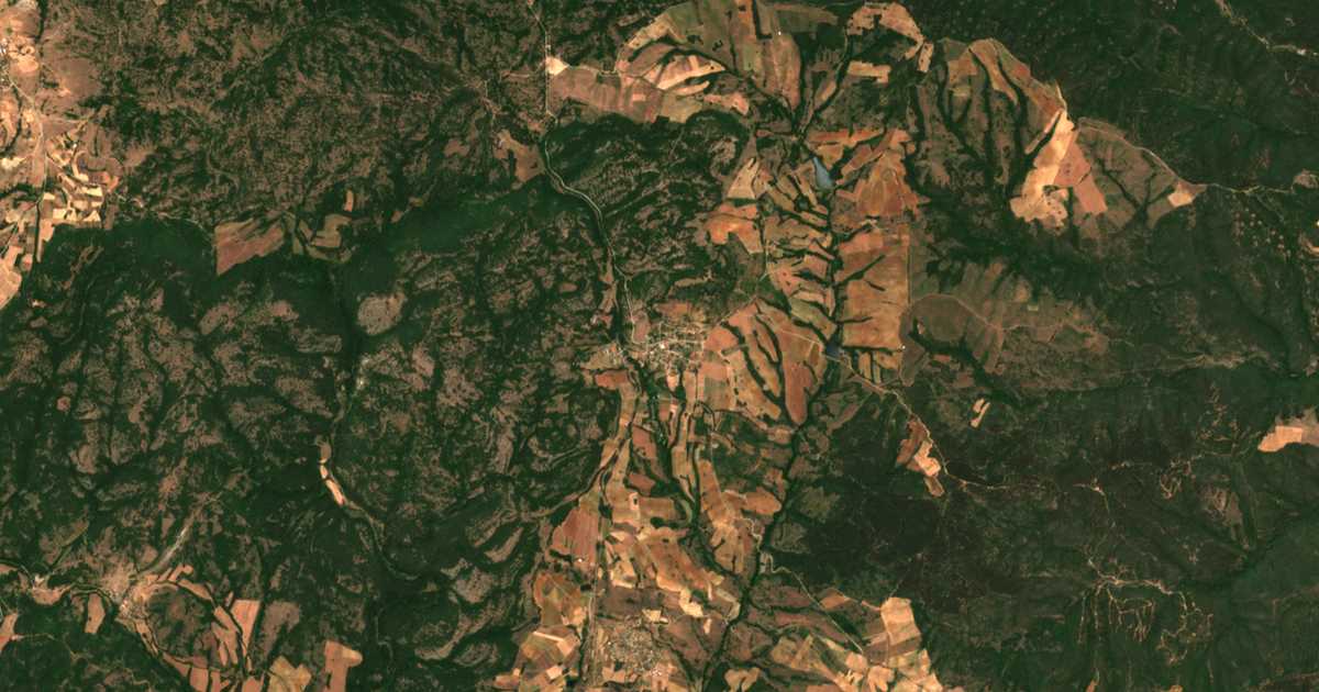Satellitenkarte von Plevun