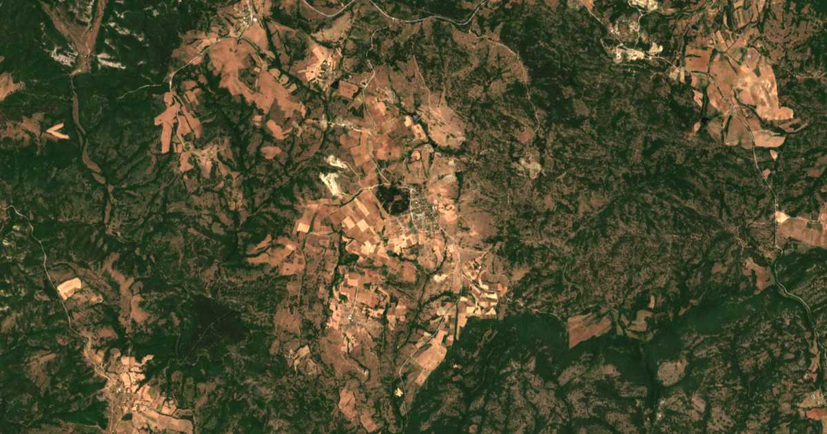 Satellitenkarte von Železino