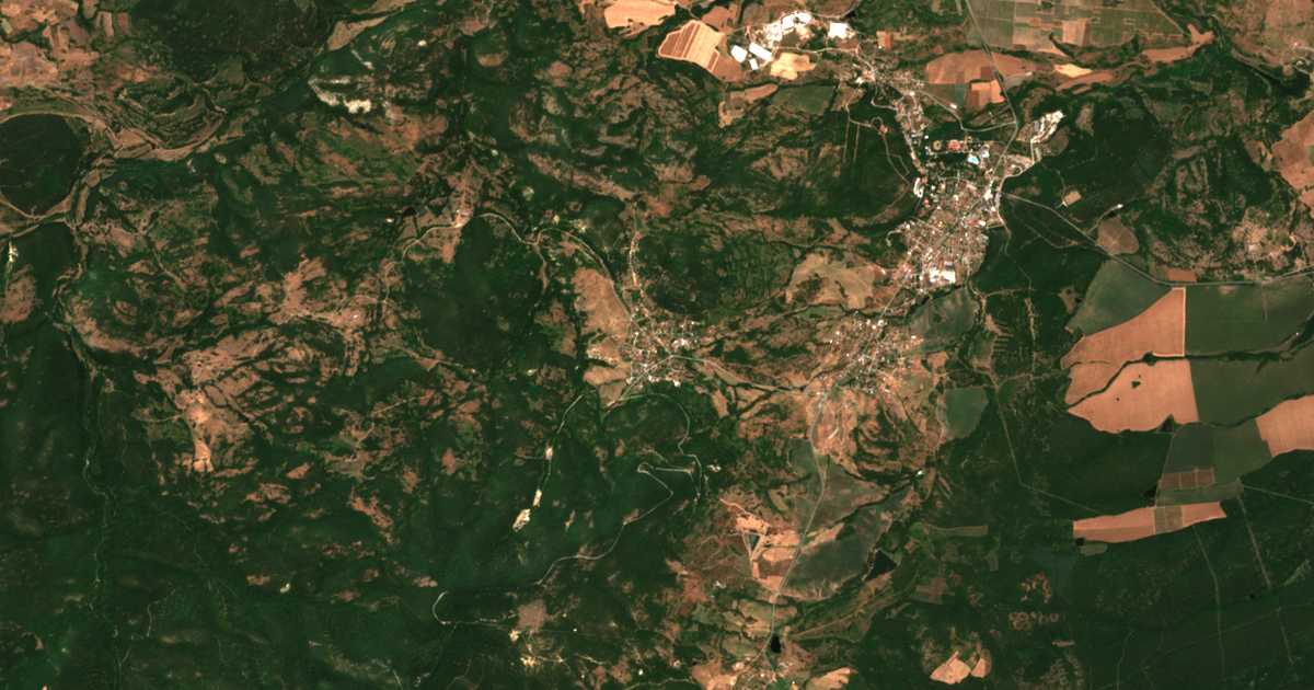 Satellitenkarte von Brjastovo