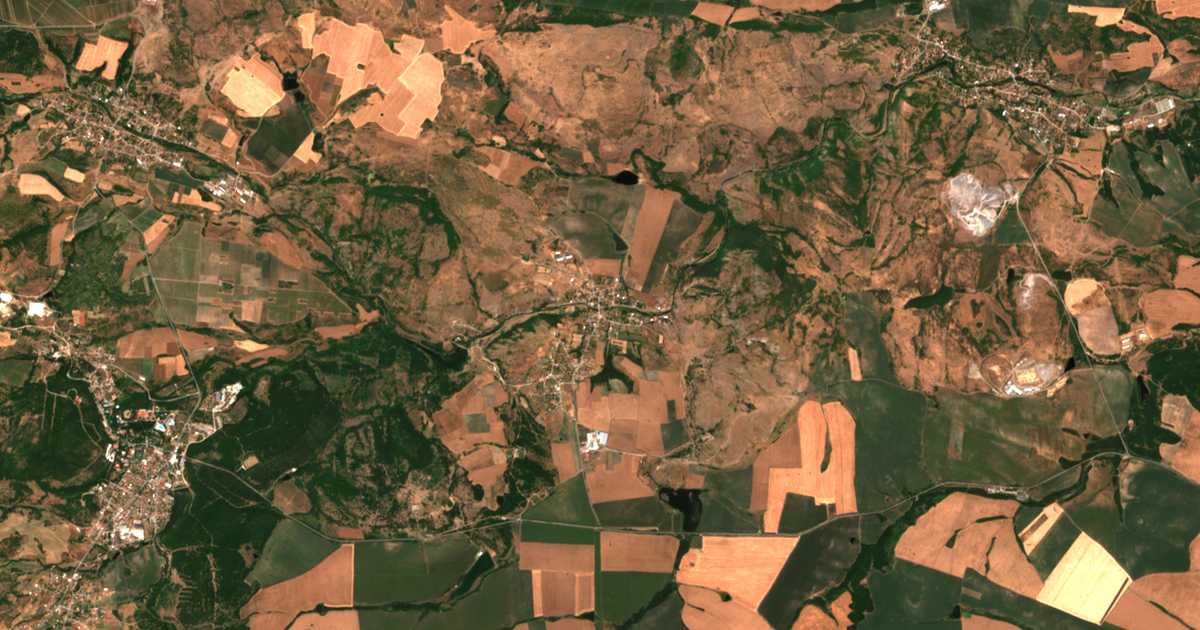 Satellitenkarte von Tatarevo