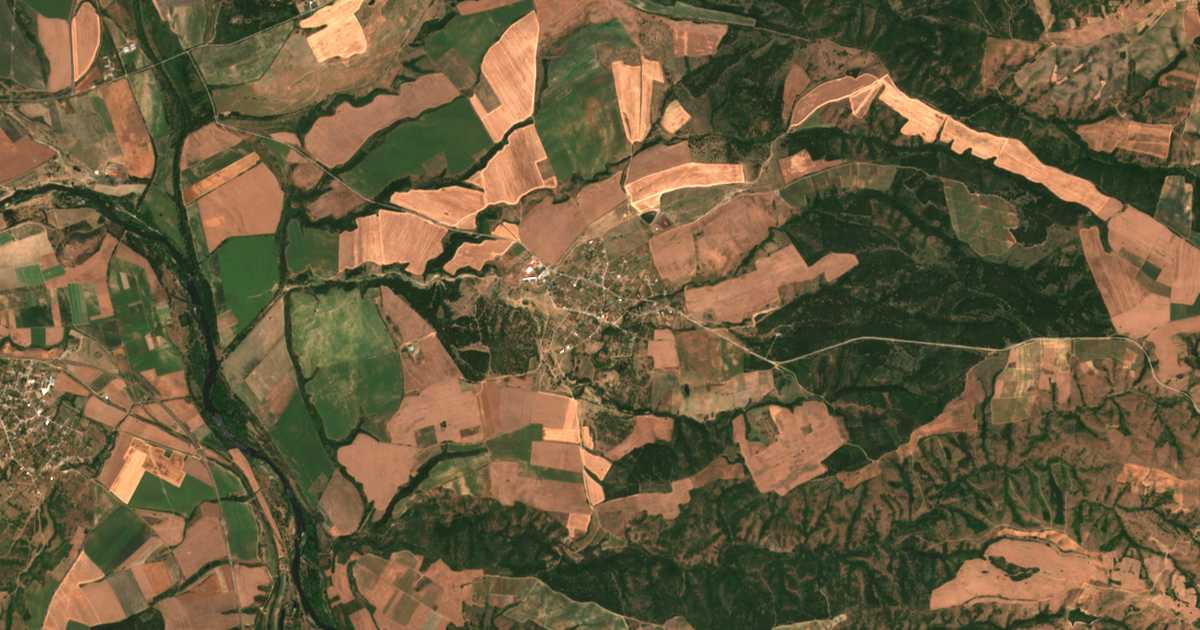 Satellitenkarte von Svirkovo