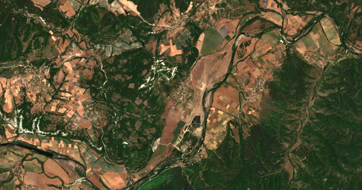 Satellitenkarte von Dolno Čerkovište