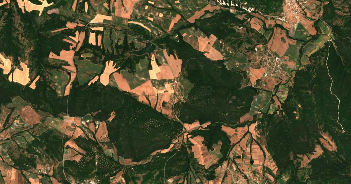 Satellitenkarte von Kladenec