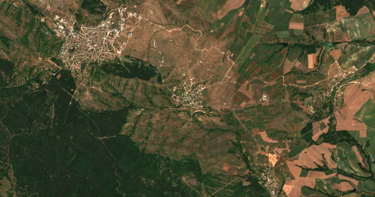 Satellitenkarte von Orešnik