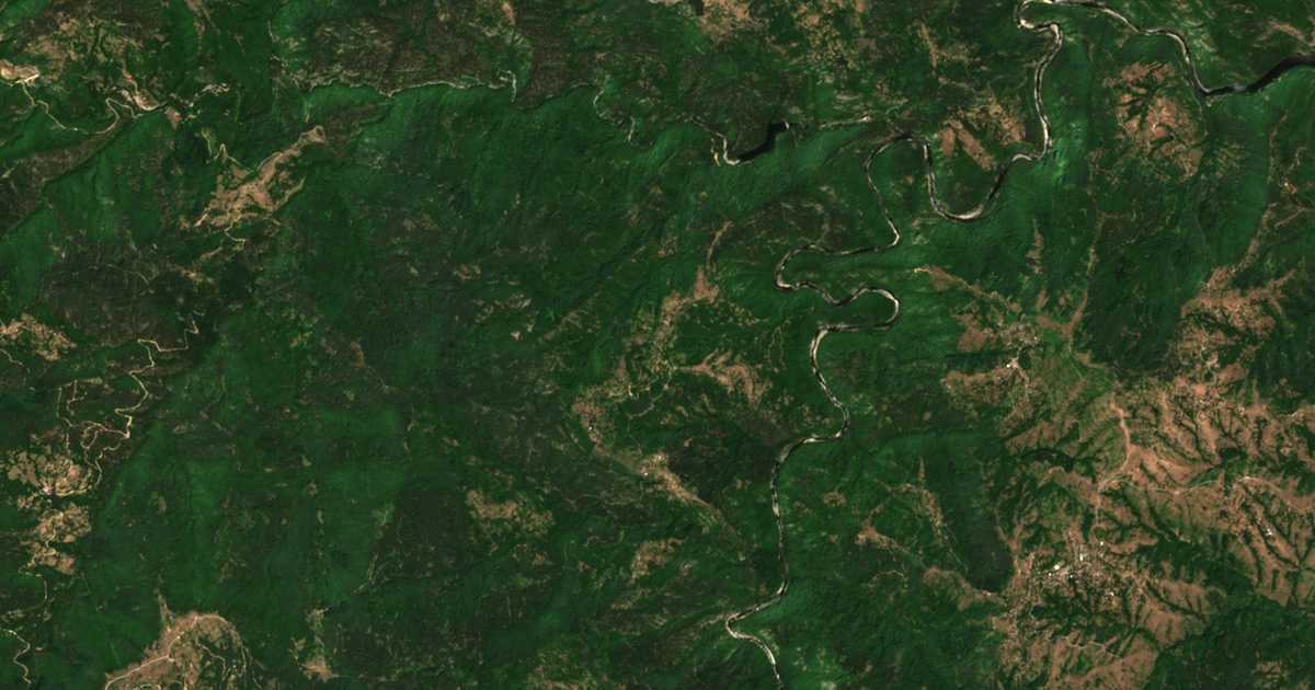 Satellitenkarte von Ljubino