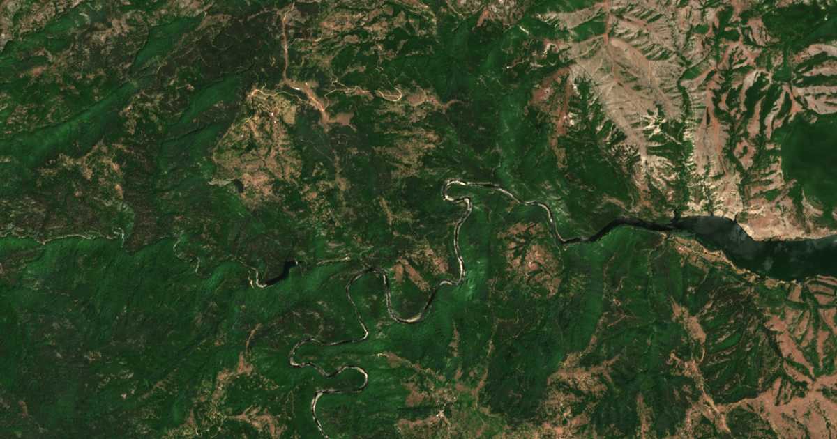 Satellitenkarte von Spoluka