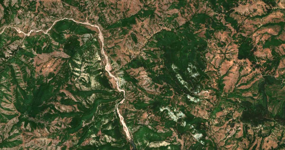 Satellitenkarte von Borovsko