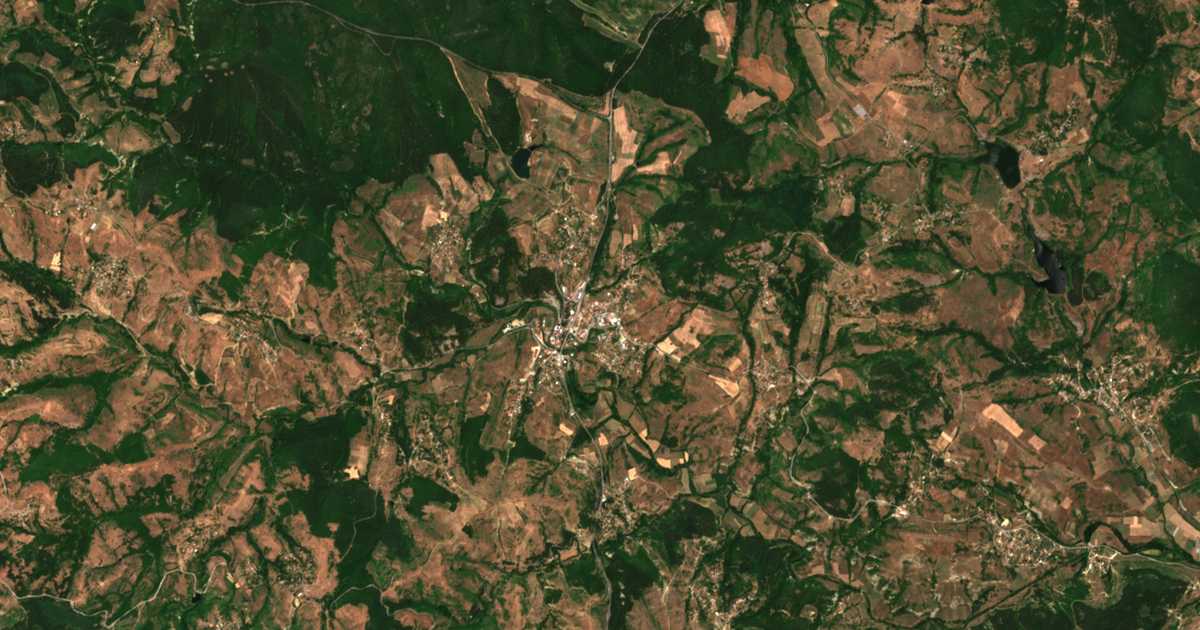 Satellitenkarte von Srednevo