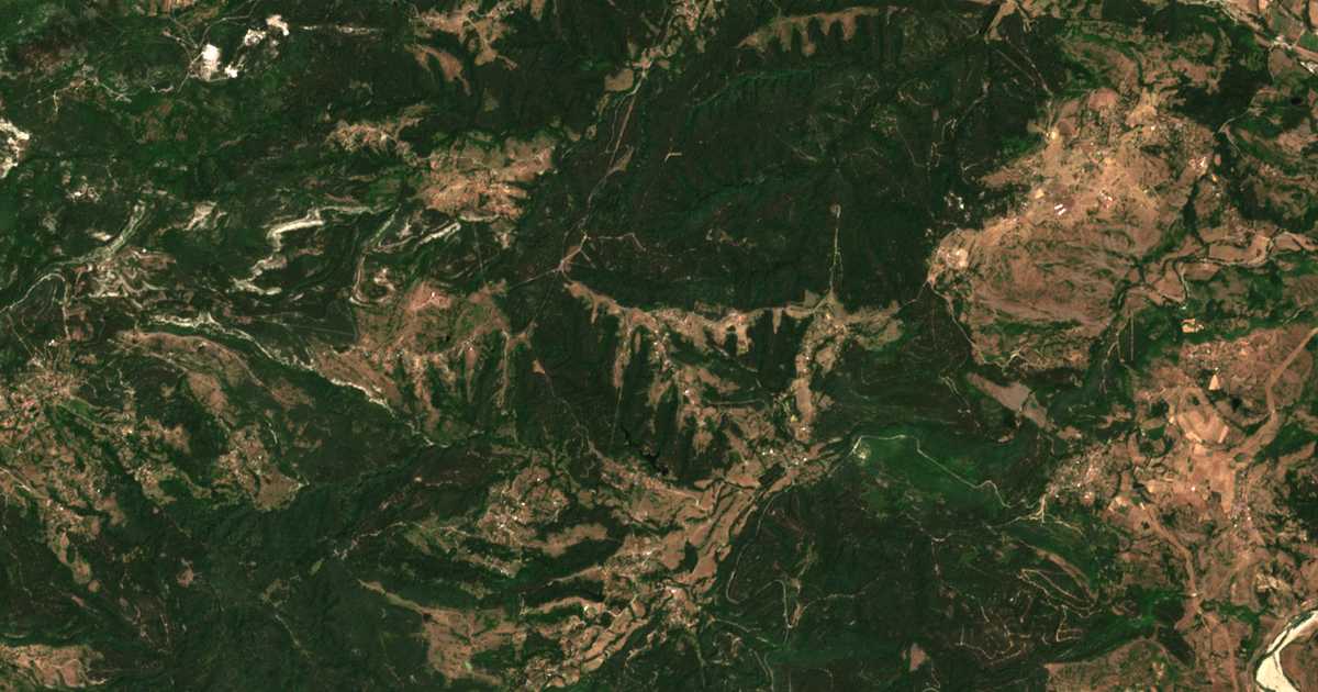Satellitenkarte von Rogozče