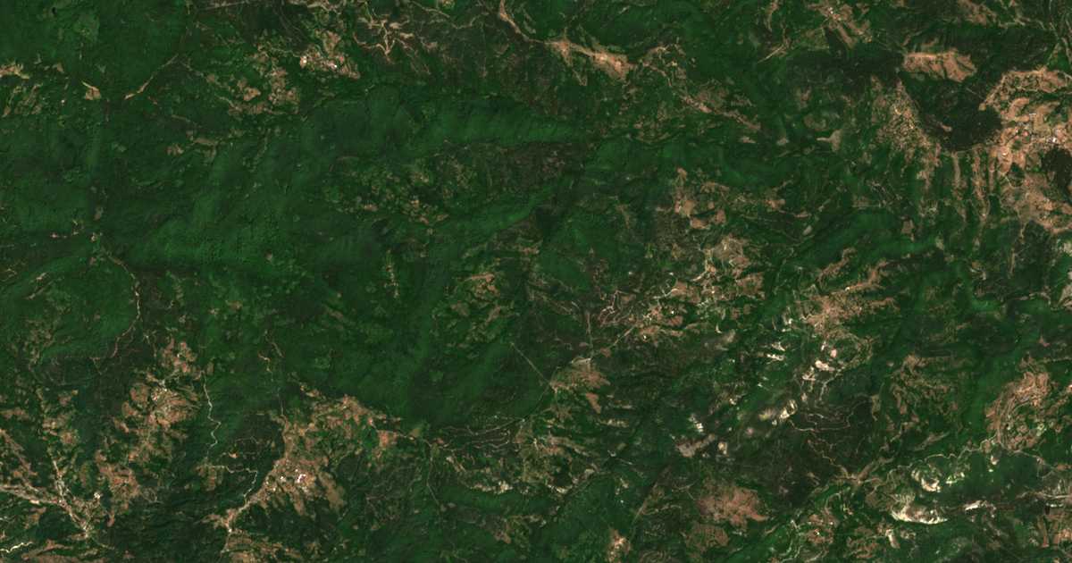 Satellitenkarte von Roždensko