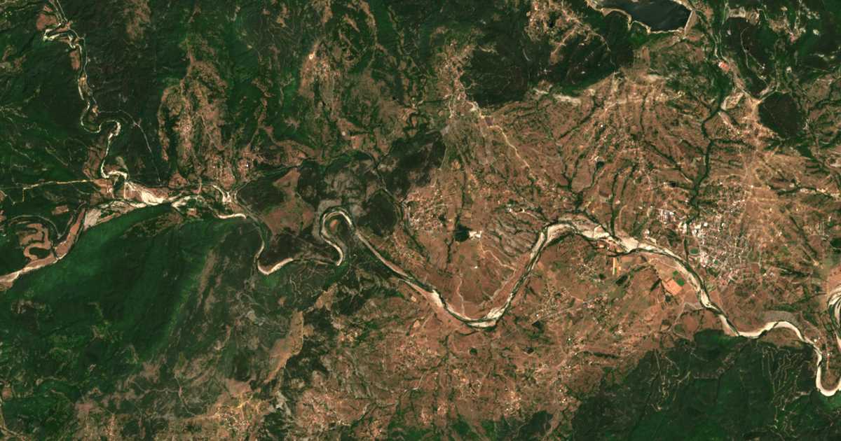 Satellitenkarte von Dobromirci