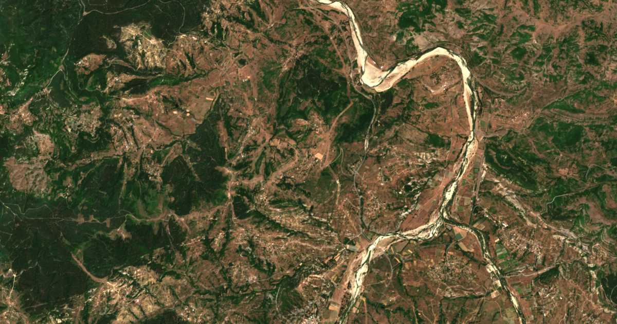 Satellitenkarte von Kǎrčovsko