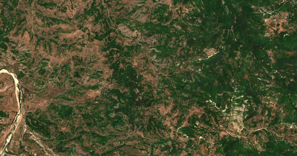 Satellitenkarte von Metlička