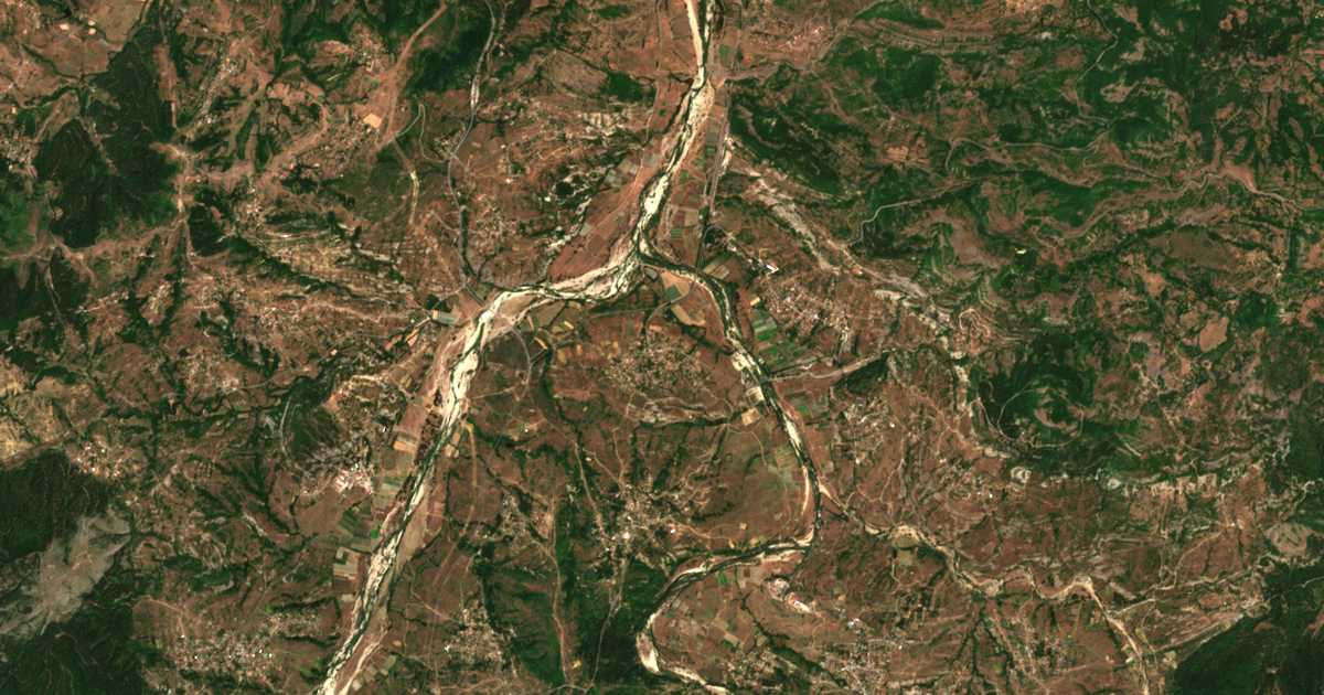 Satellitenkarte von Ostrovec