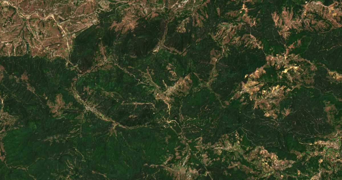 Satellitenkarte von Sredsko