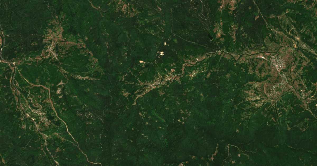 Satellitenkarte von Strižba